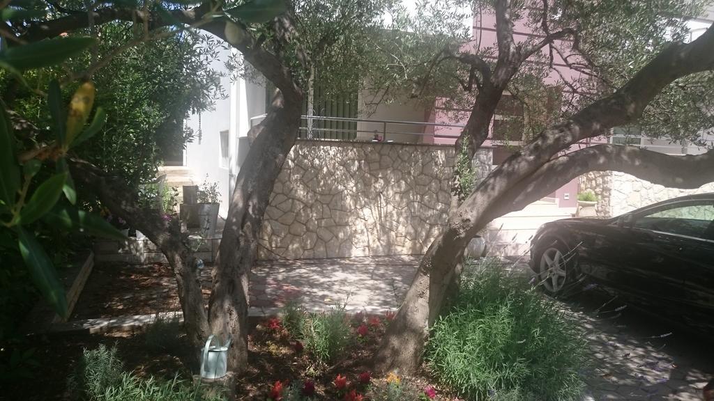 Apartmani Ukalovic ซาดาร์ ภายนอก รูปภาพ