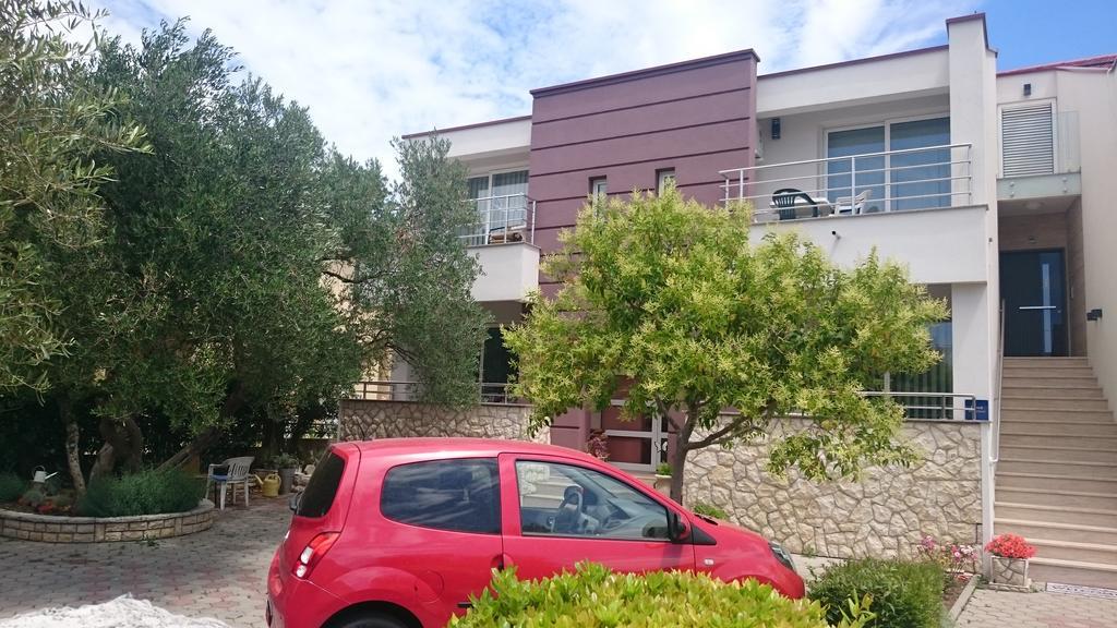 Apartmani Ukalovic ซาดาร์ ภายนอก รูปภาพ
