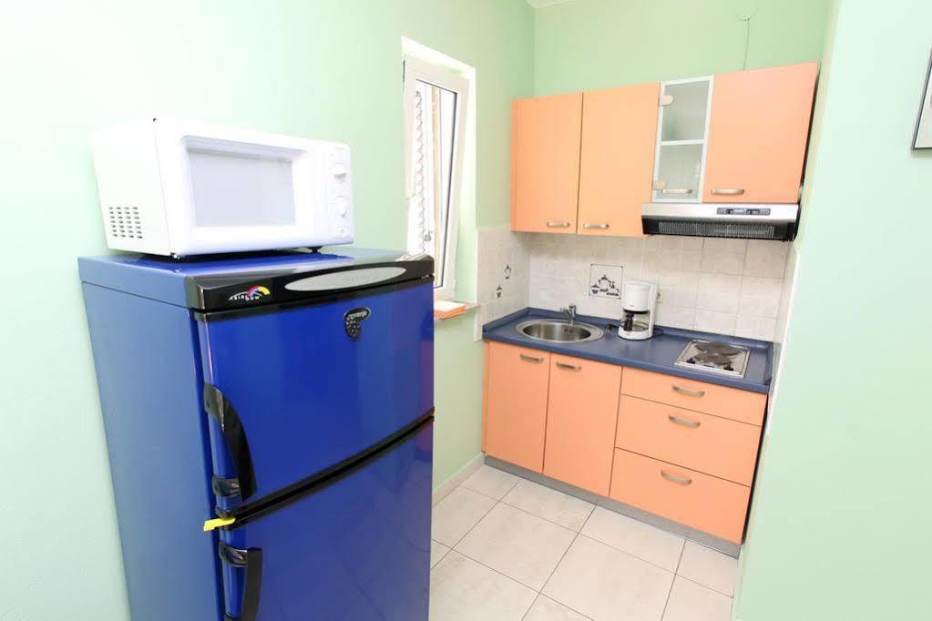 Apartmani Ukalovic ซาดาร์ ภายนอก รูปภาพ